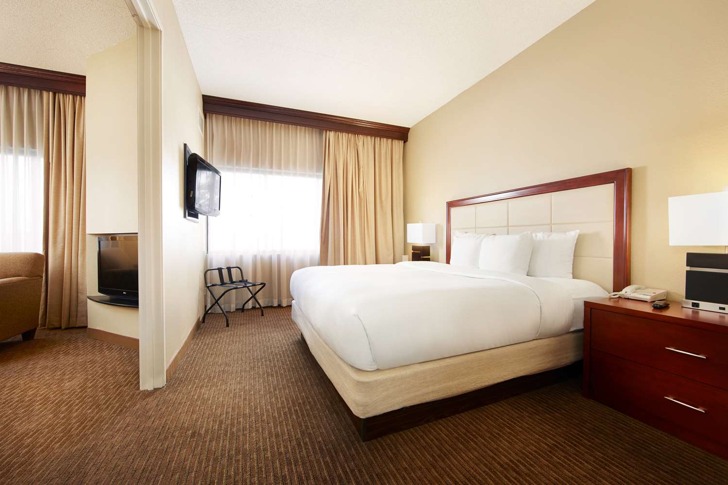 doubletree suites by hilton hotel cincinnati blue ash