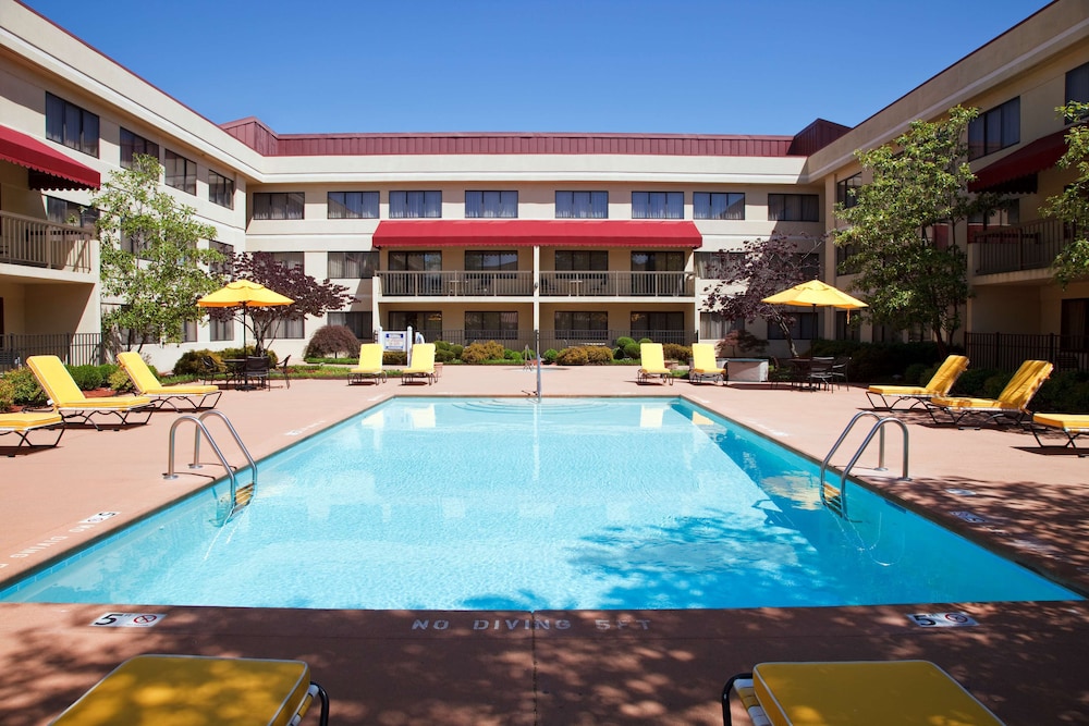 doubletree suites by hilton hotel cincinnati blue ash