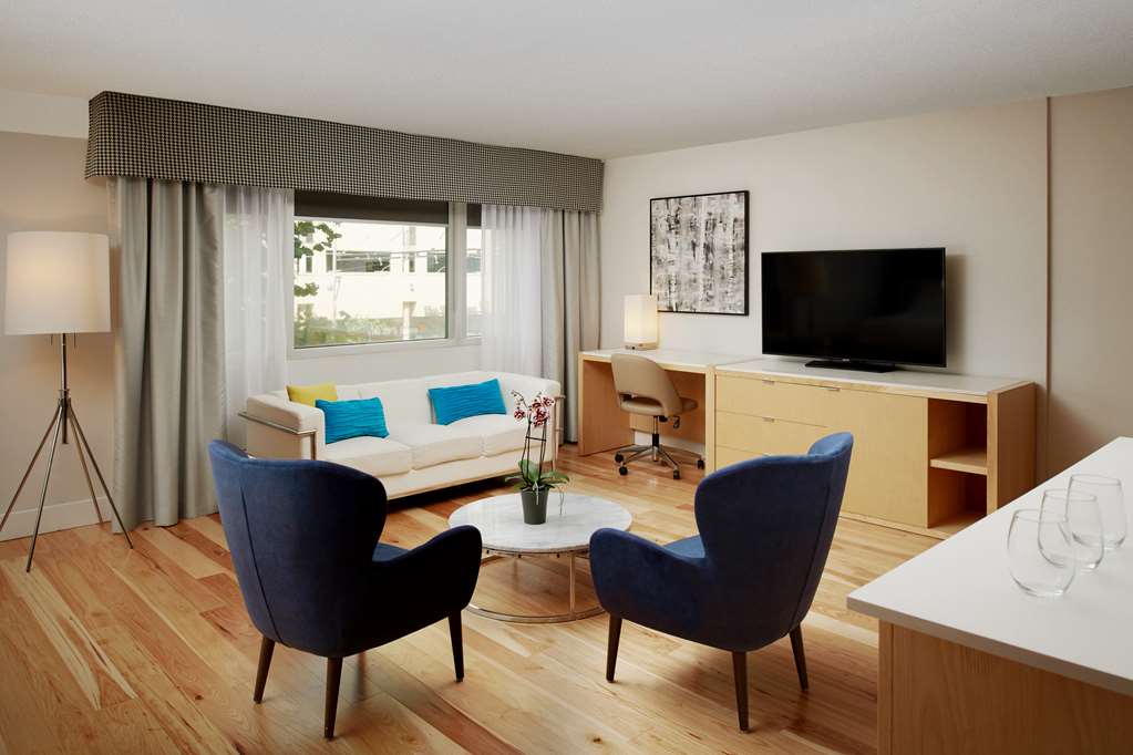 radisson blu toronto downtown