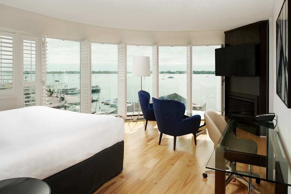 radisson blu toronto downtown