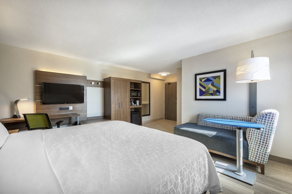 holiday inn express toronto downtown by ihg