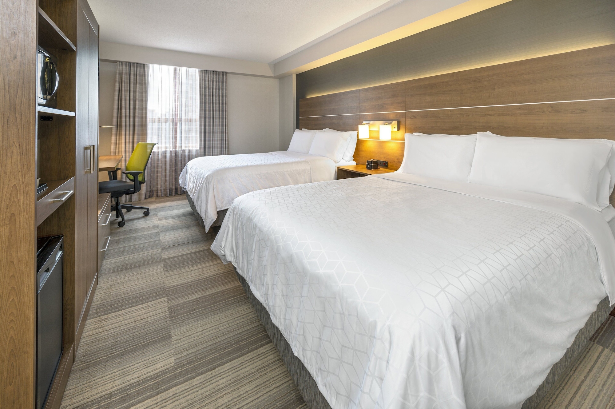 holiday inn express toronto downtown by ihg