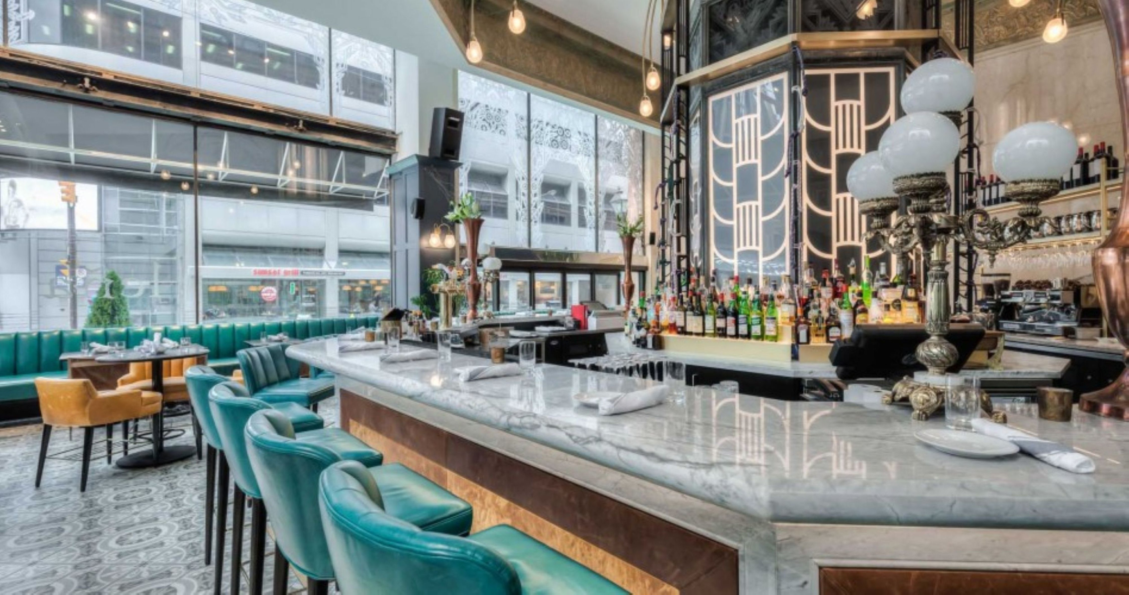 holiday inn express toronto downtown by ihg