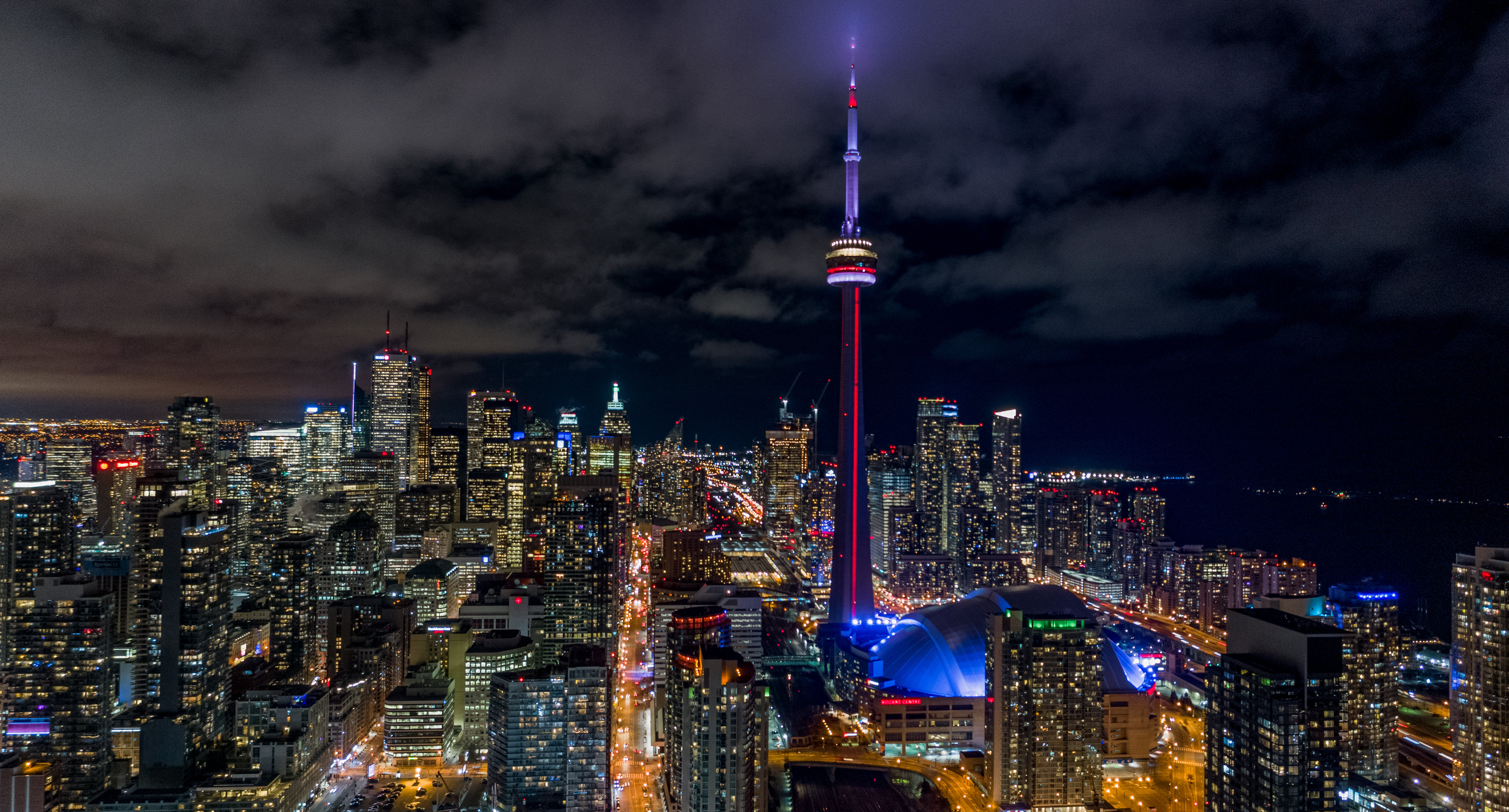 holiday inn express toronto downtown by ihg
