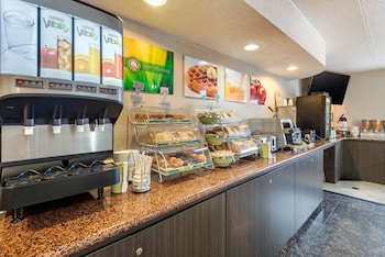 quality inn and suites toronto west