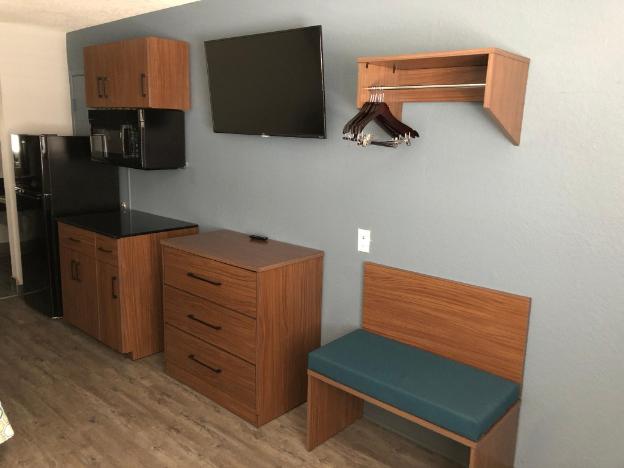 hometowne studios san antonio e frost bank center