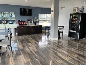 hometowne studios san antonio e frost bank center