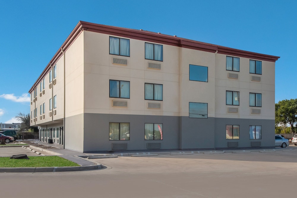 Red Roof Inn San Antonio - Seaworld/ Northwest,Ingram Hills>>Bexar County,2 star