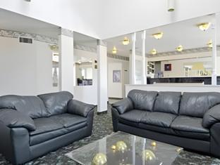 days inn by wyndham san antonio southeast frost bank center