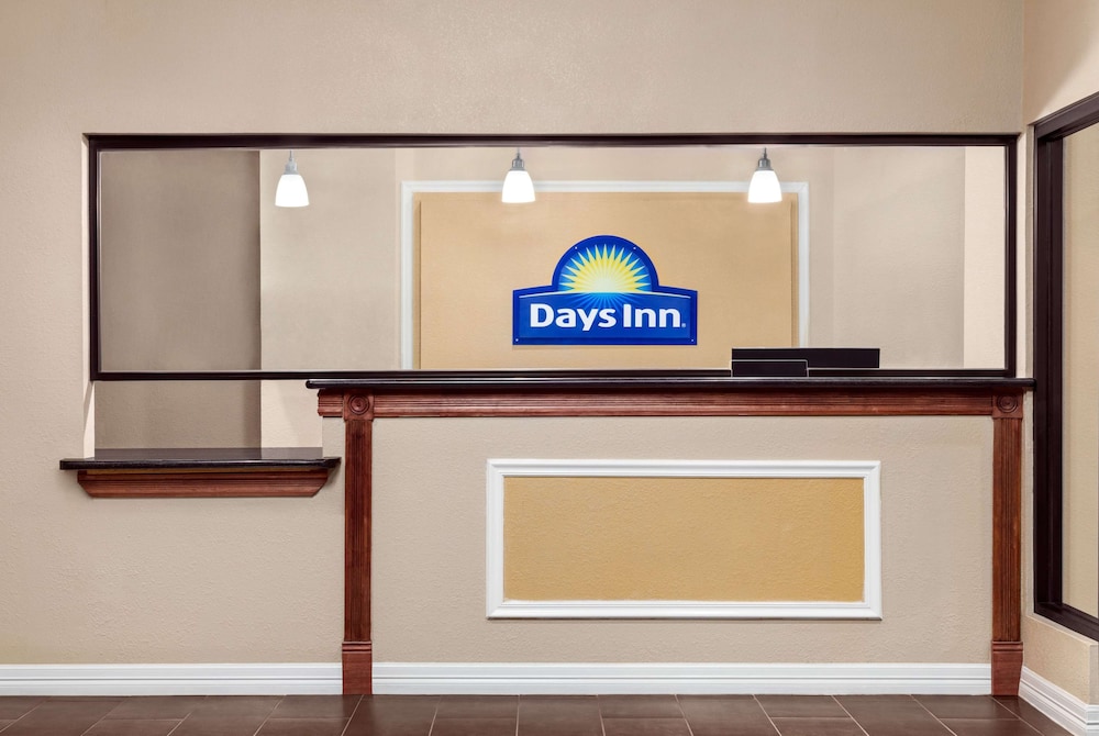 days inn by wyndham san antonio near fiesta park