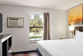 days inn by wyndham san antonio near fiesta park