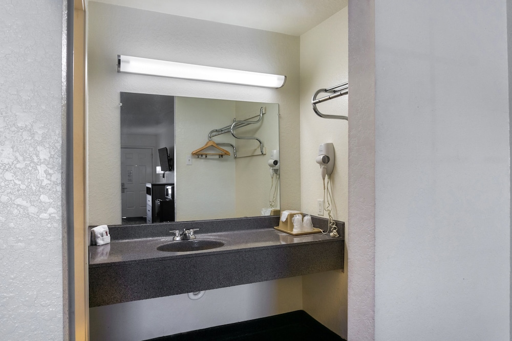 oyo inn and suites medical center san antonio