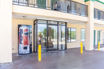 oyo inn and suites medical center san antonio