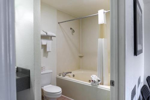oyo inn and suites medical center san antonio