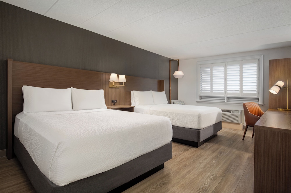 holiday inn and suites st catharines conf ctr
