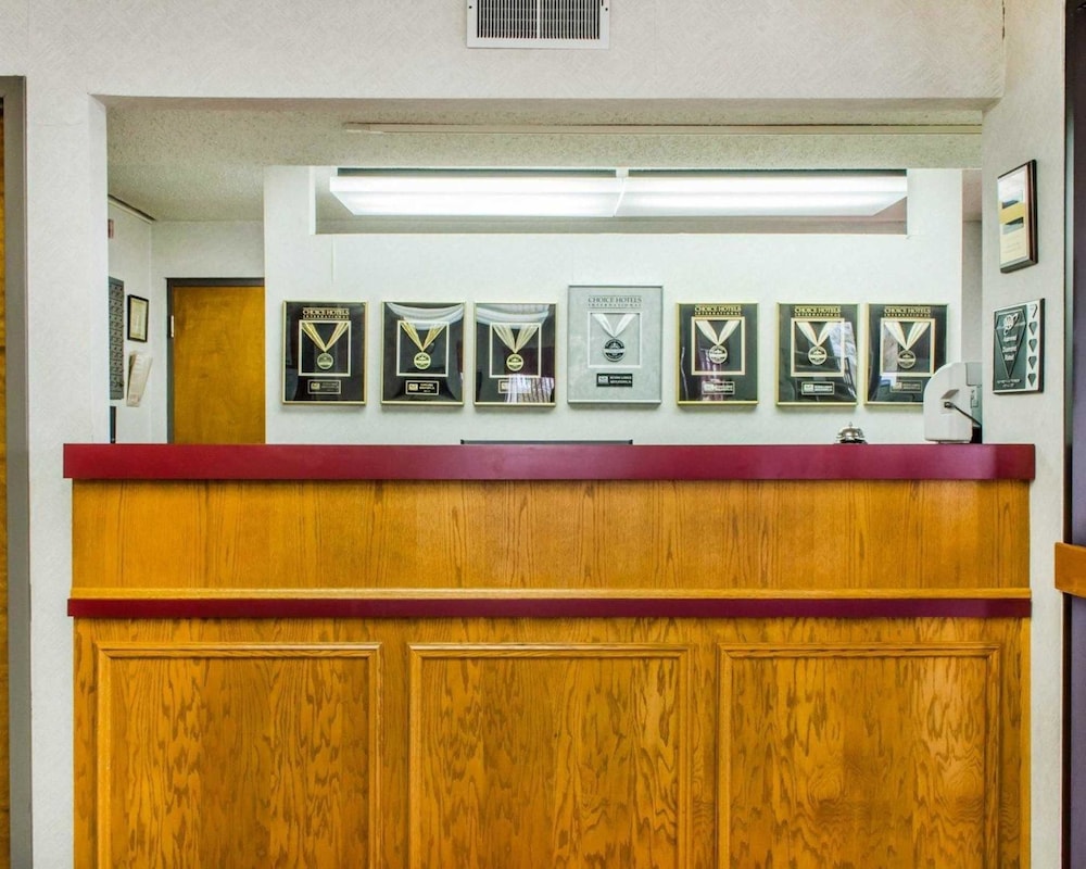econo lodge mifflintown
