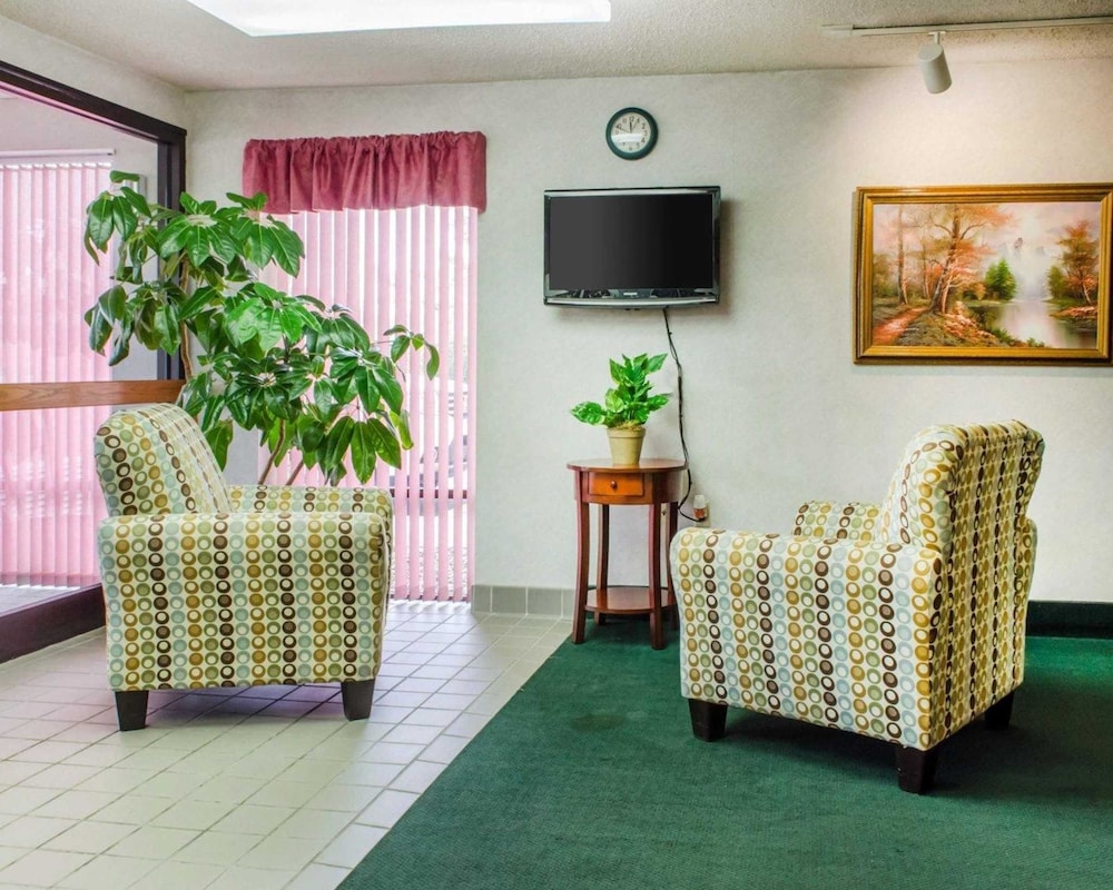 econo lodge mifflintown