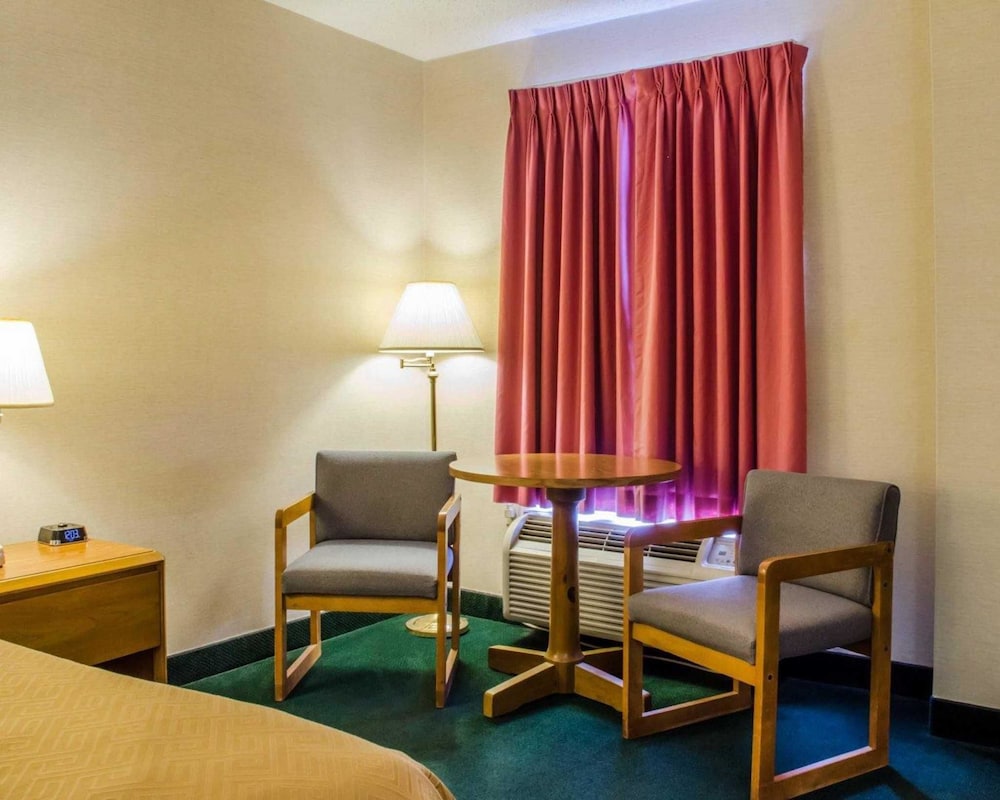 econo lodge mifflintown