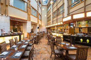 crowne plaza hotel qingdao by ihg