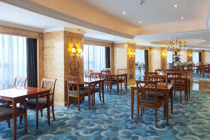crowne plaza hotel qingdao by ihg