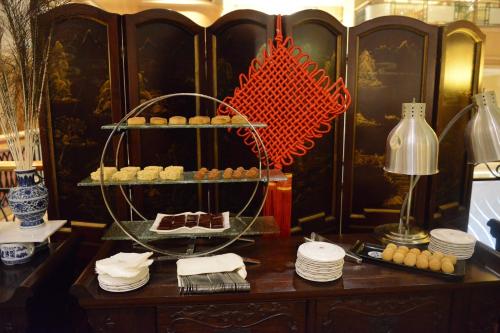 crowne plaza hotel qingdao by ihg