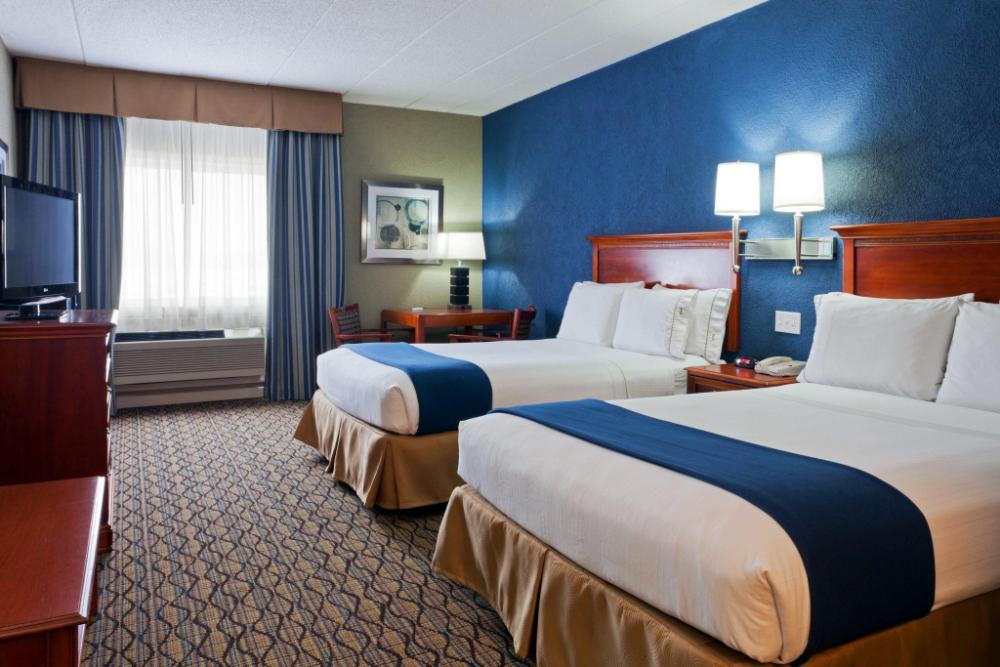 holiday inn express and suites port clinton catawb