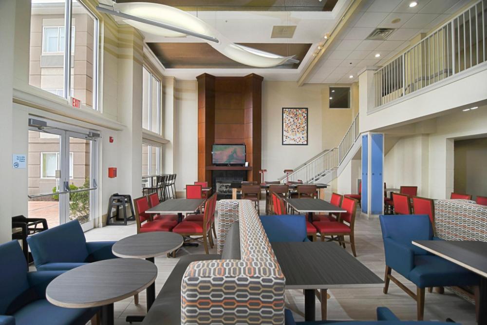 holiday inn express and suites port clinton catawb