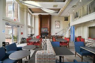 holiday inn express and suites port clinton catawb