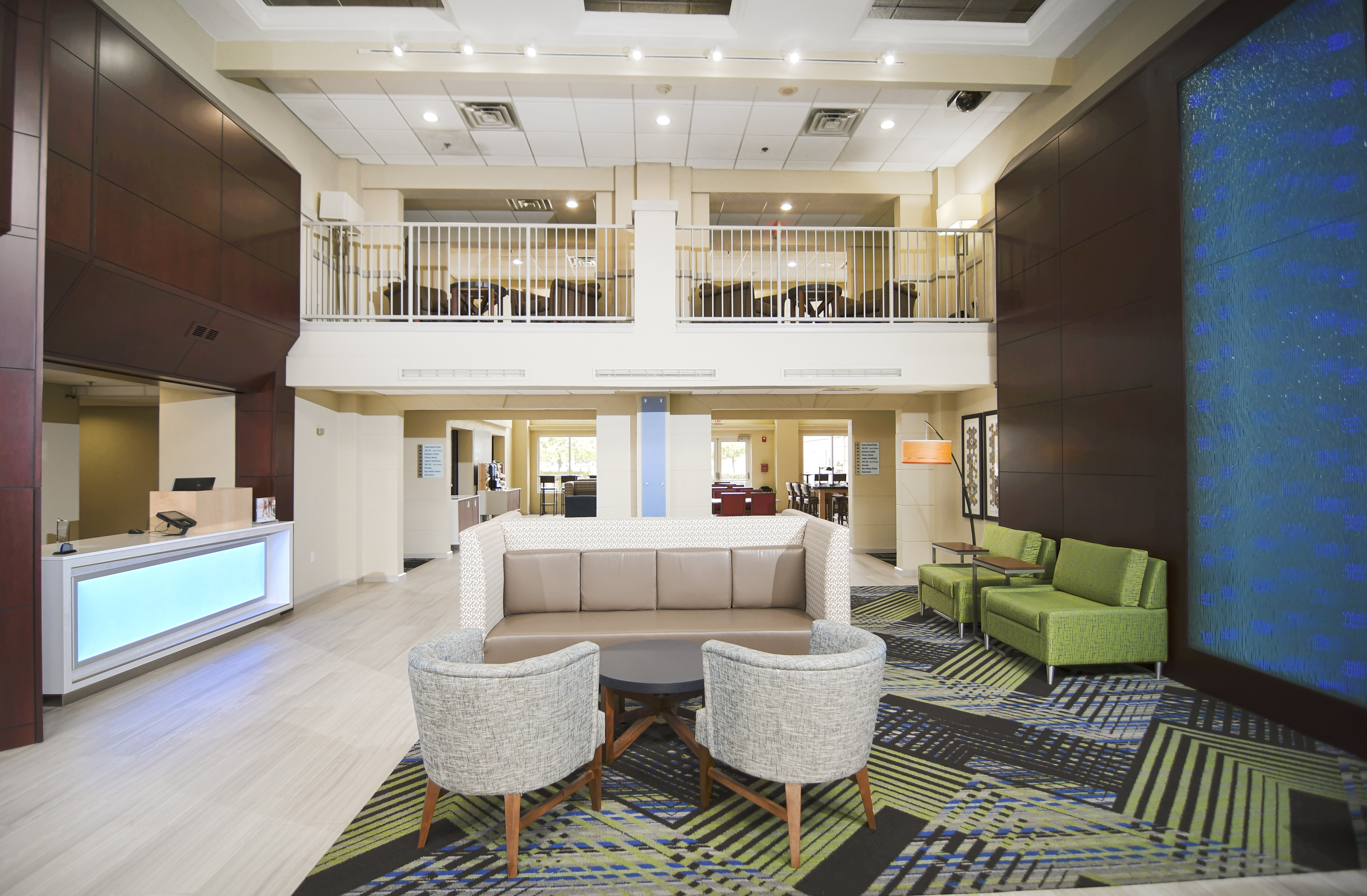 holiday inn express and suites port clinton catawb