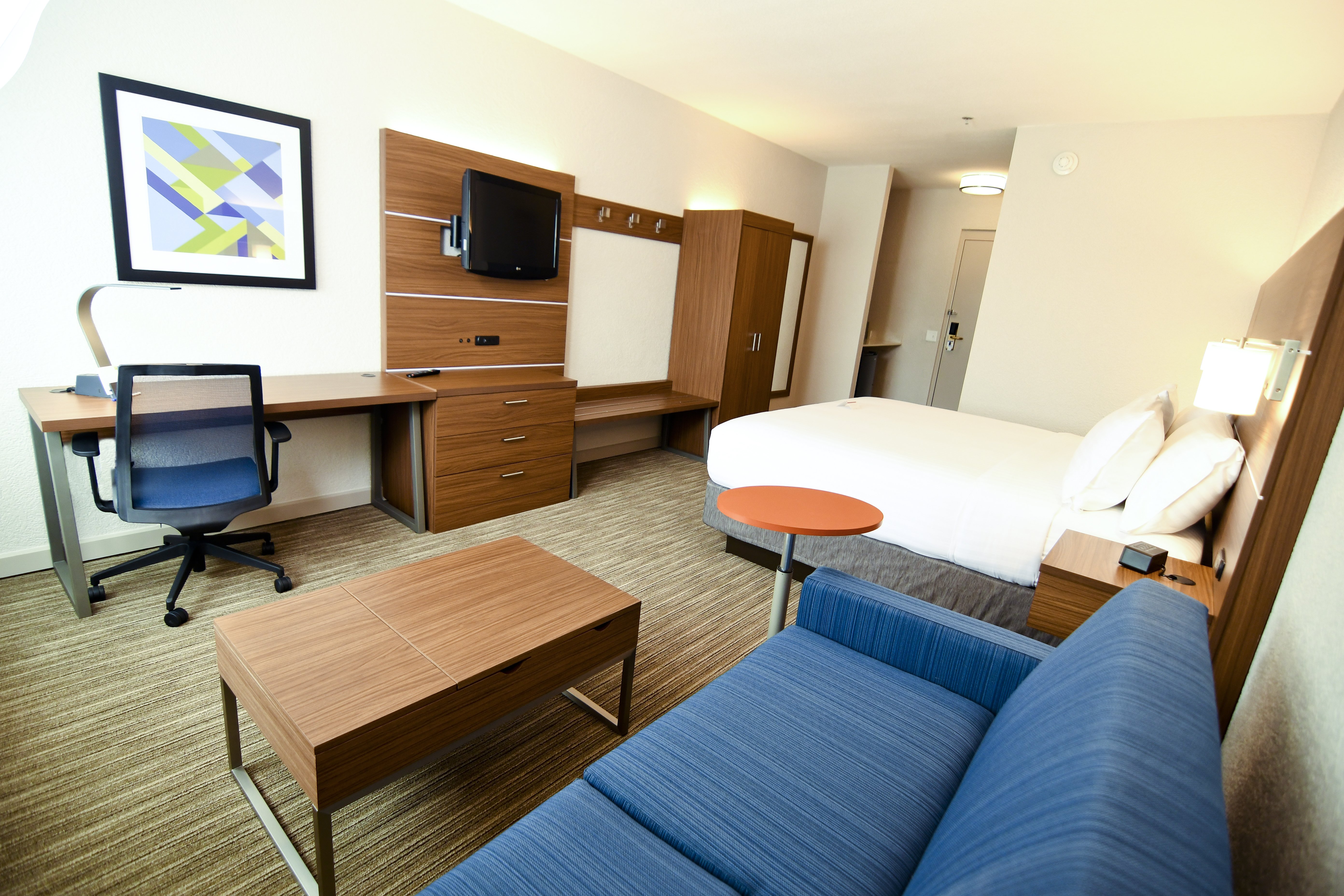 holiday inn express and suites port clinton catawb
