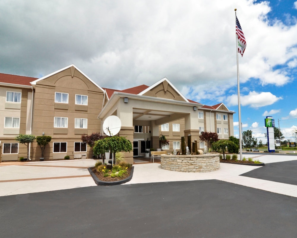 holiday inn express and suites port clinton catawb