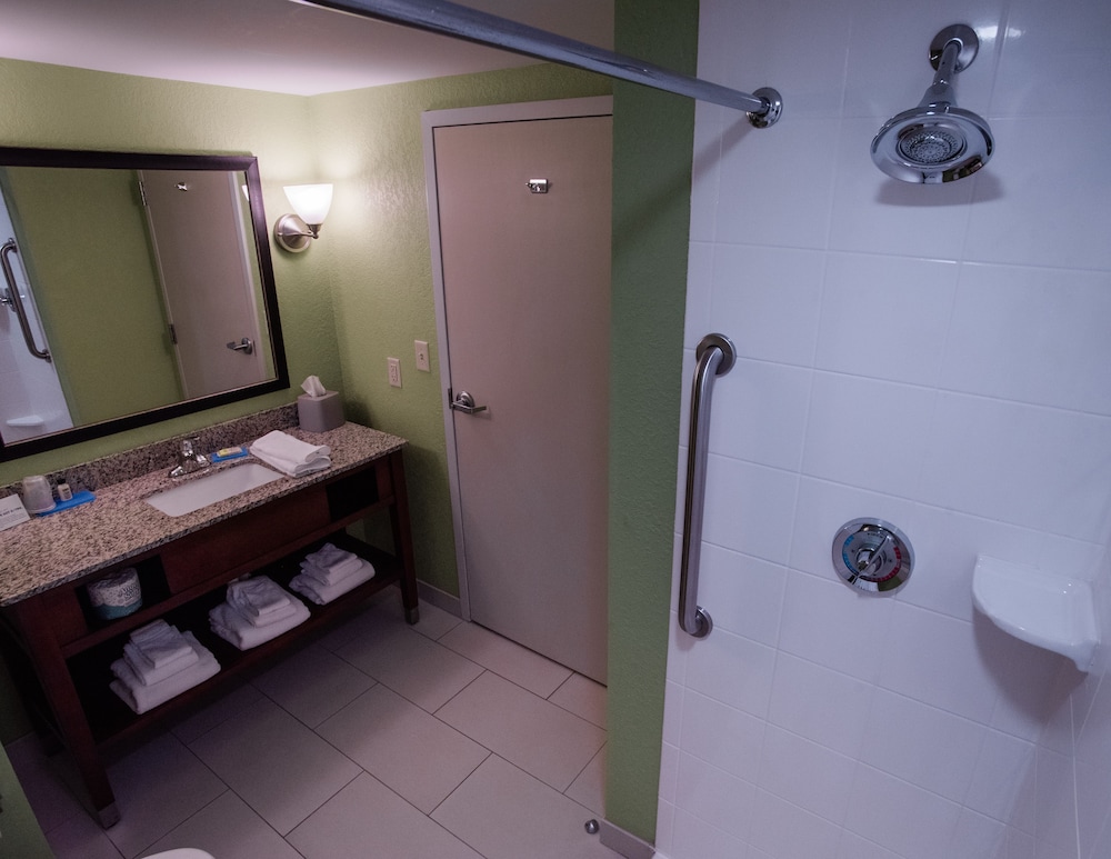 holiday inn express hickory hickory mart by ihg