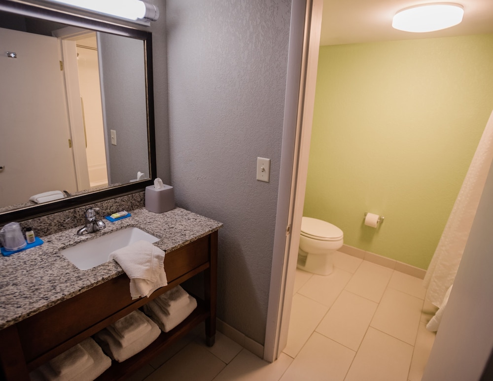 holiday inn express hickory hickory mart by ihg
