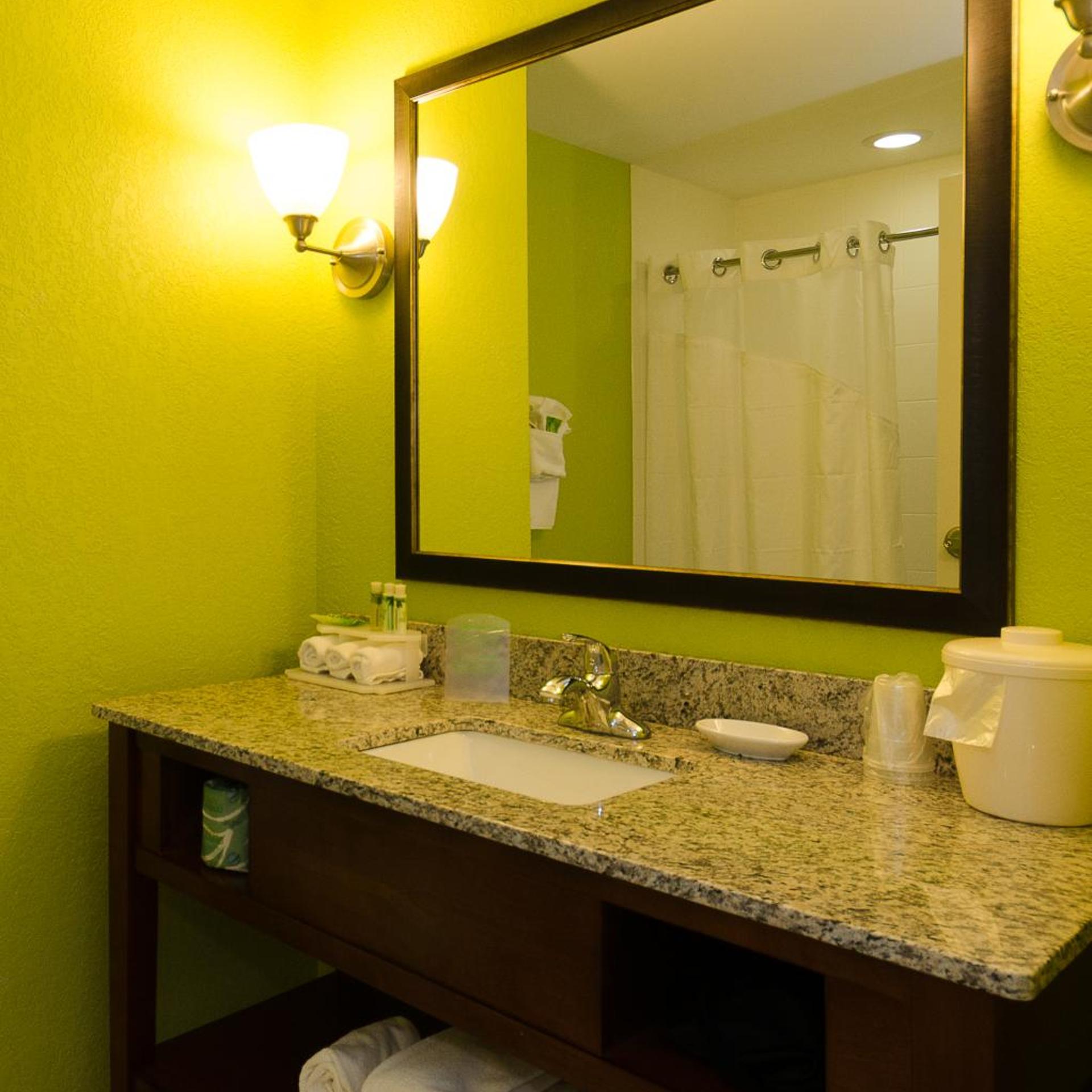 holiday inn express hickory hickory mart by ihg