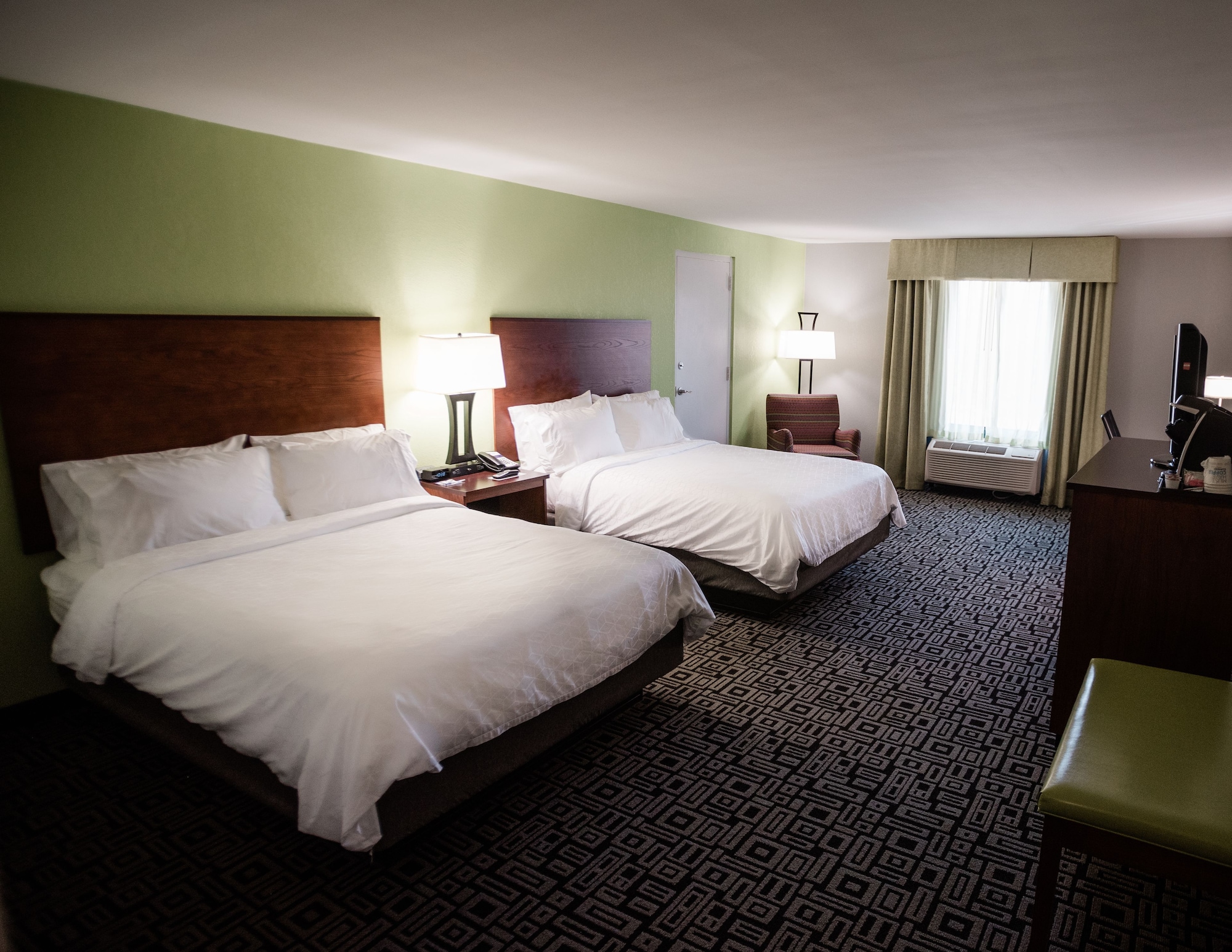 holiday inn express hickory hickory mart by ihg