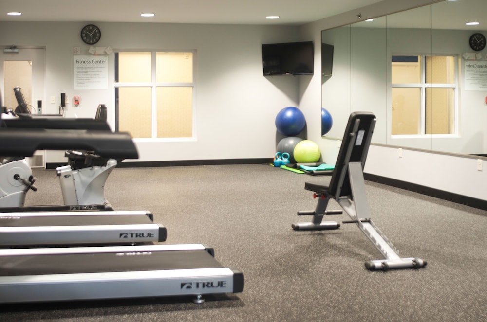holiday inn express hickory hickory mart by ihg