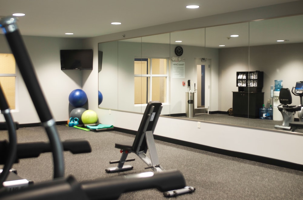 holiday inn express hickory hickory mart by ihg