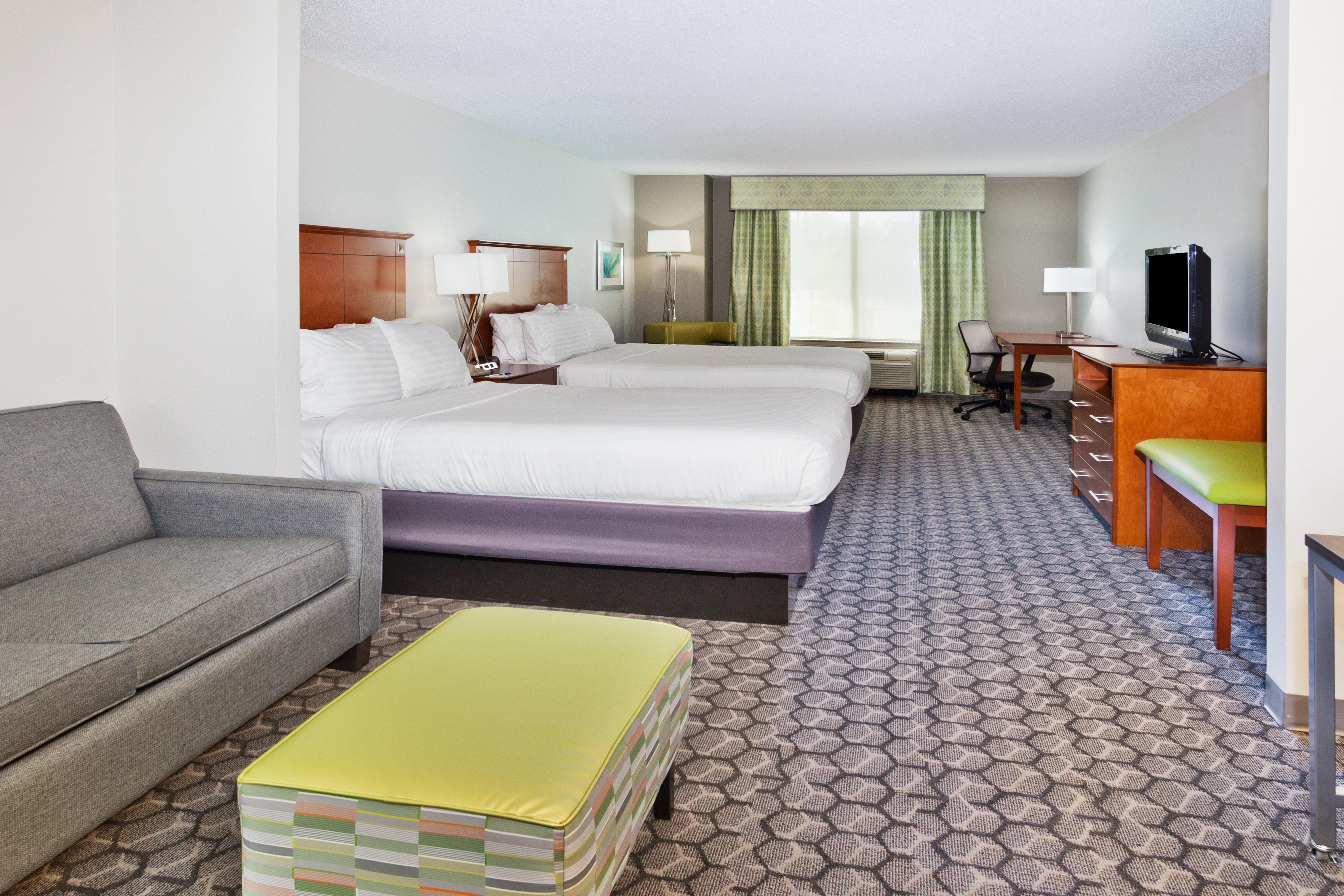 holiday inn express and suites phenix city ft moore