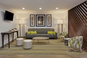 Holiday Inn Express & Suites Phenix City - Ft. Moore,Auburn - Opelika>>Alabama,3 star