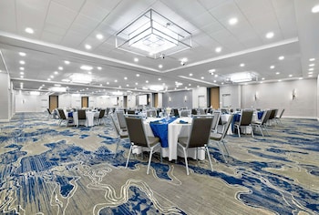 doubletree by hilton davenport