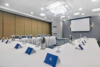 doubletree by hilton davenport