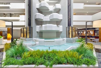 doubletree by hilton davenport