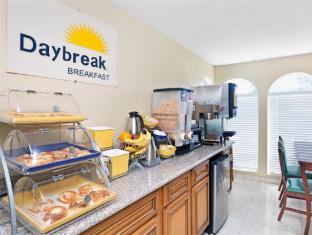 super 8 by wyndham terrell