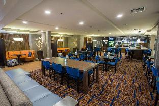 courtyard by marriott raynham