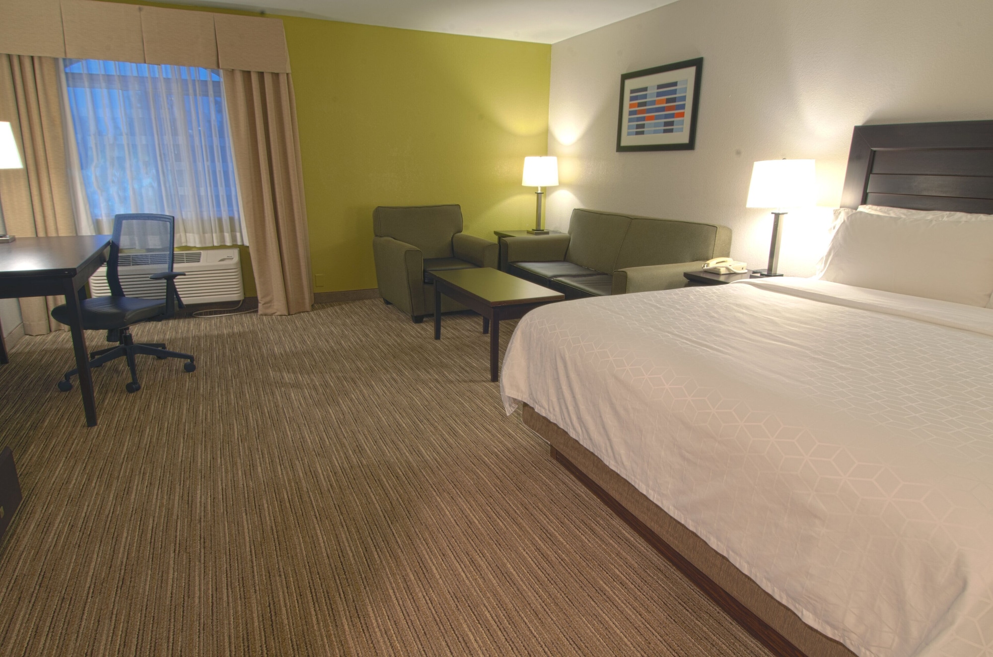 holiday inn express and suites chicago libertyville by ihg