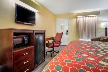 econolodge tupelo
