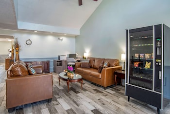 econolodge tupelo