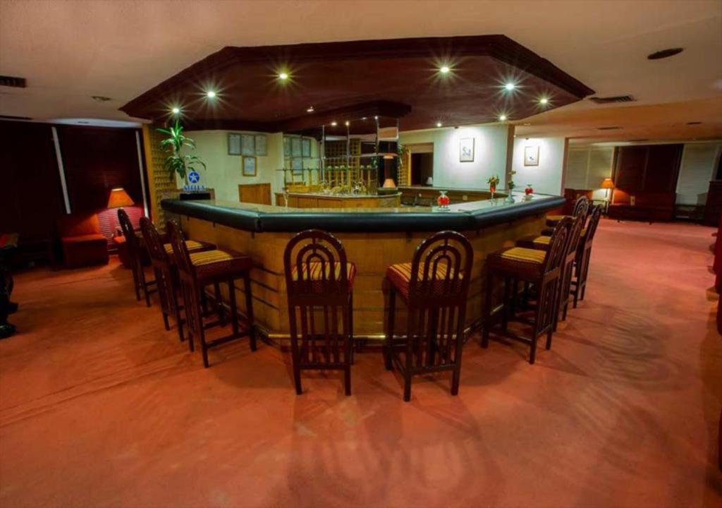 aracan eatabe luxor hotel