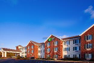 holiday inn express hotel and suites acme traverse city
