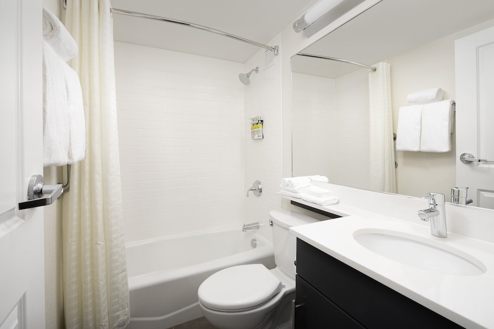 candlewood suites alexandria west by ihg